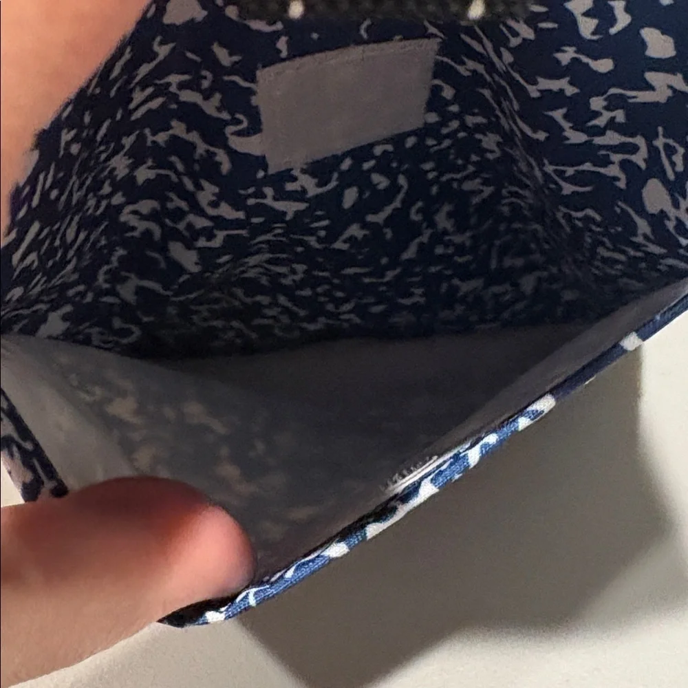 Scout - Doggie Bag vertical Lunch Bag. Small Cooler. Blue and White.